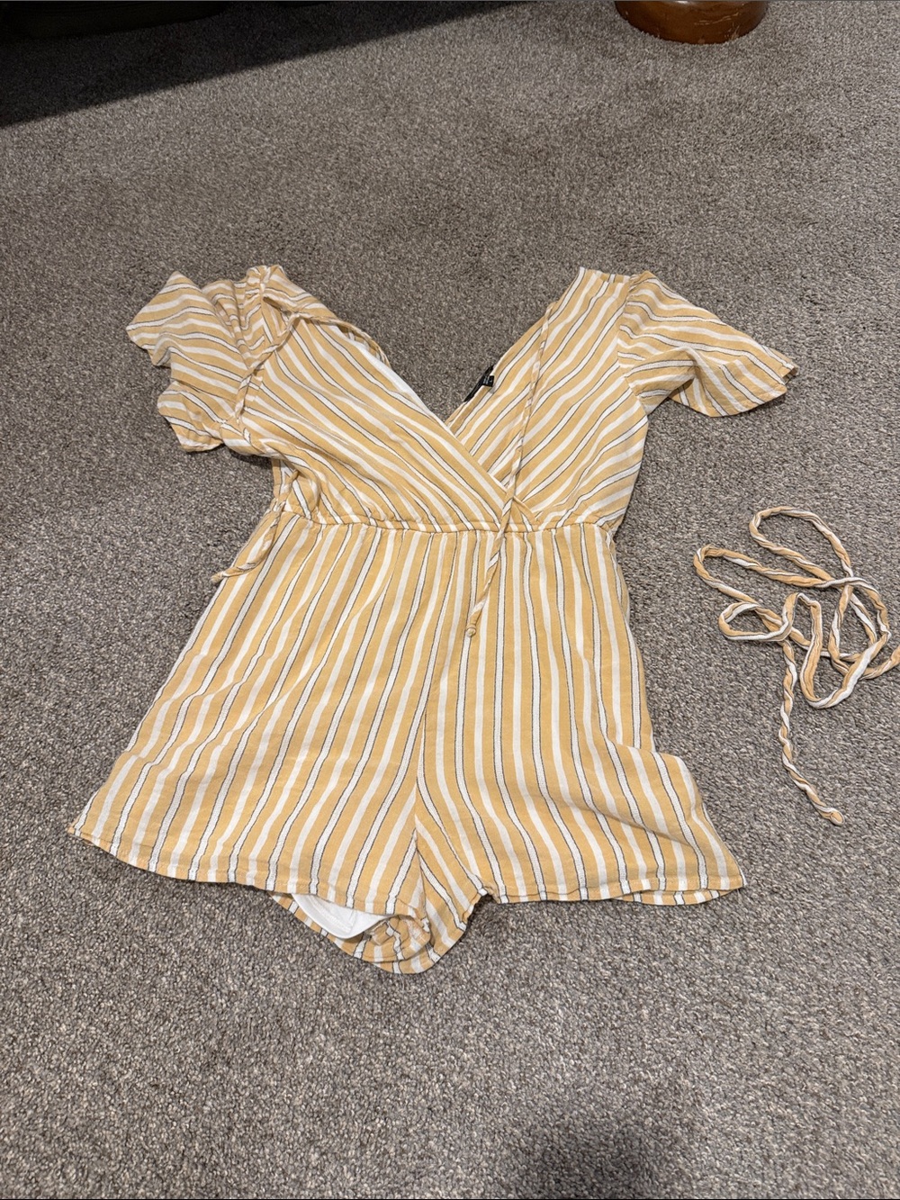 Trixxi size Large romper